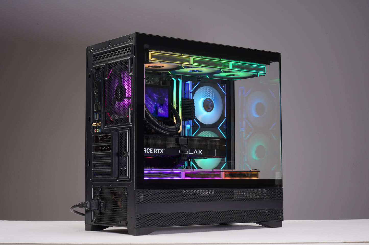 NEW PC case 220M01